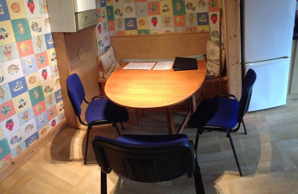 House For Groups & Contractors Kilmarnockヴィラ エクステリア 写真